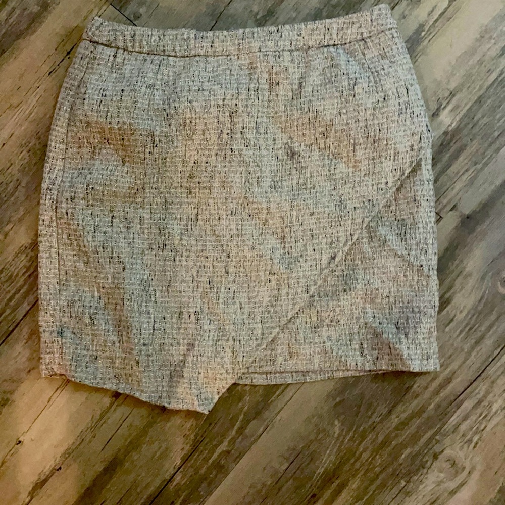 Grey, size 6, shimmery asymmetrical skirt